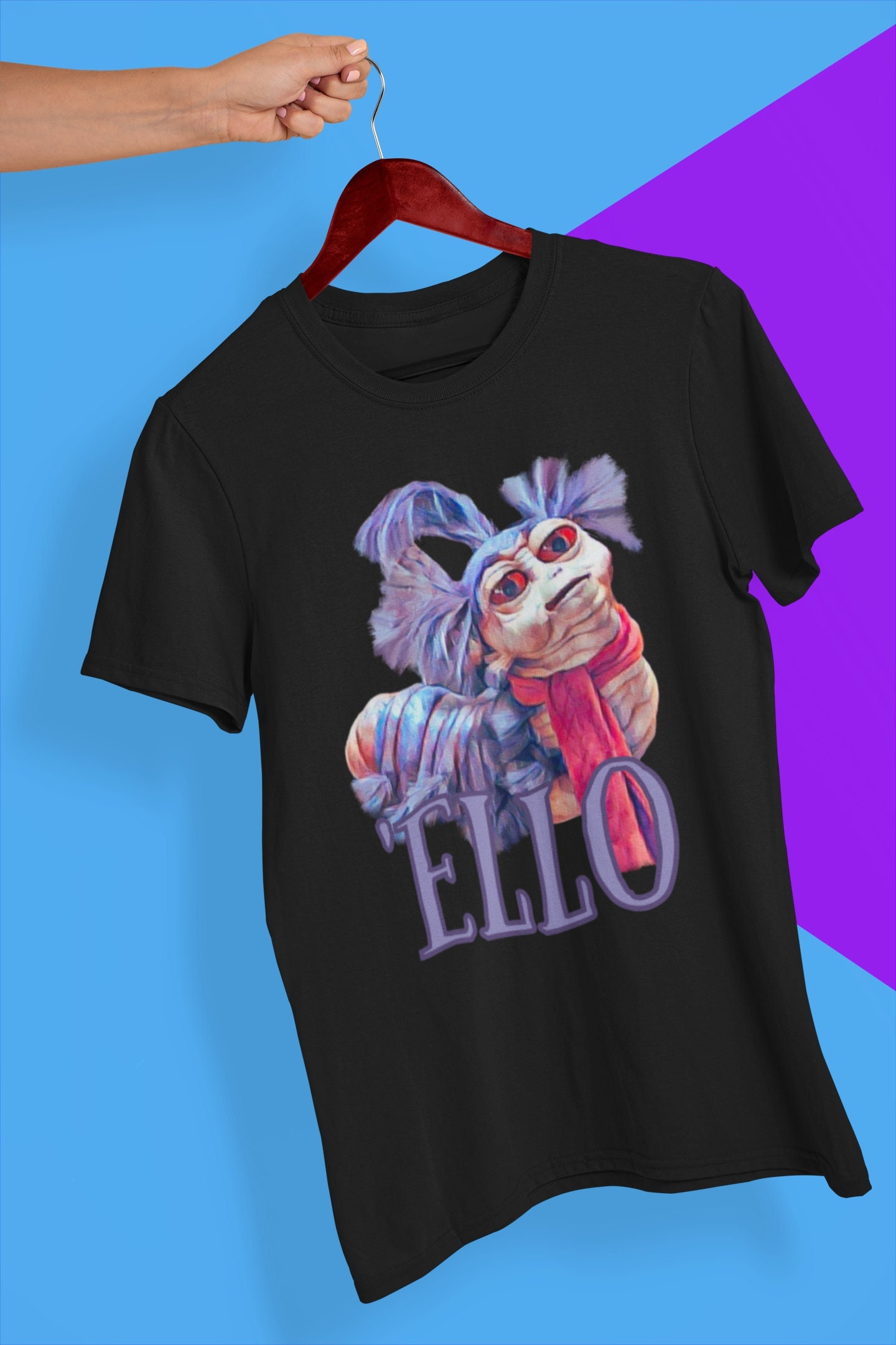 Labyrinth Worm ‘ello Halloween Unisex T-Shirt