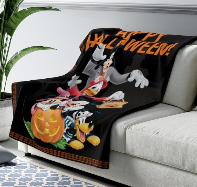 Mickey Mouse Cartoon Happy Halloween Best Seller Fleece Blanket Throw Blanket Gift