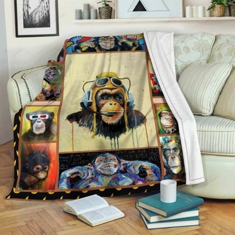 Monkey Pilot Expression Premium Comfy Sofa Throw Blanket