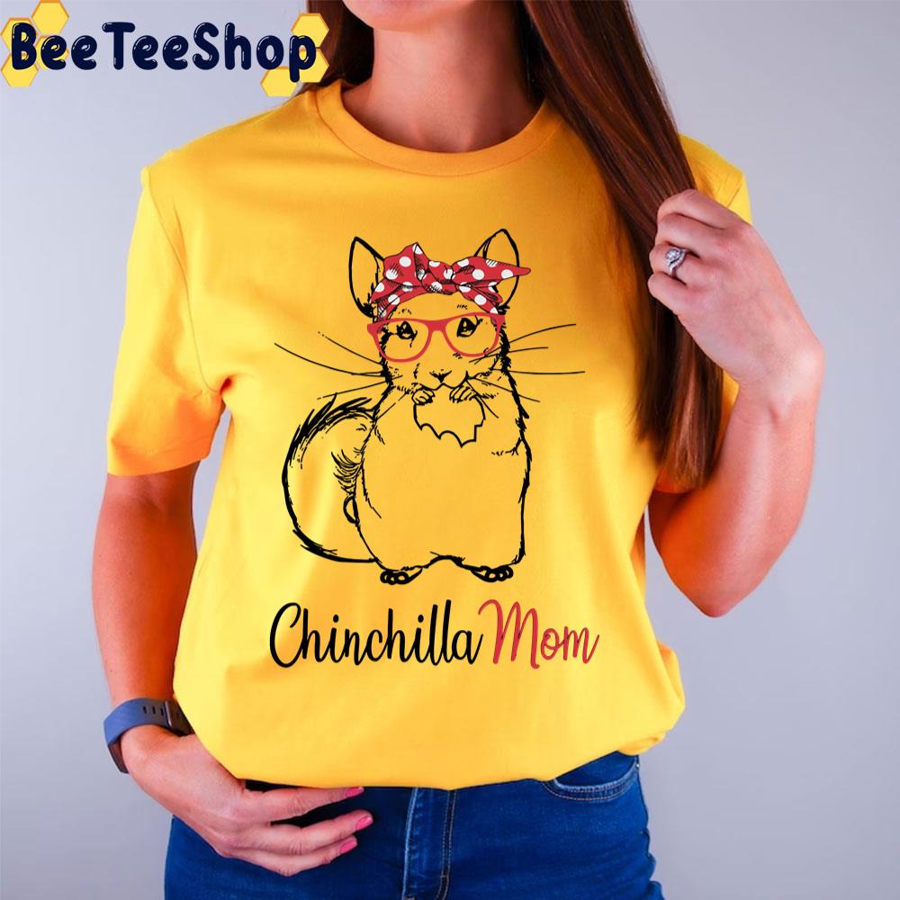 Chinchilla Mom Unisex T-Shirt