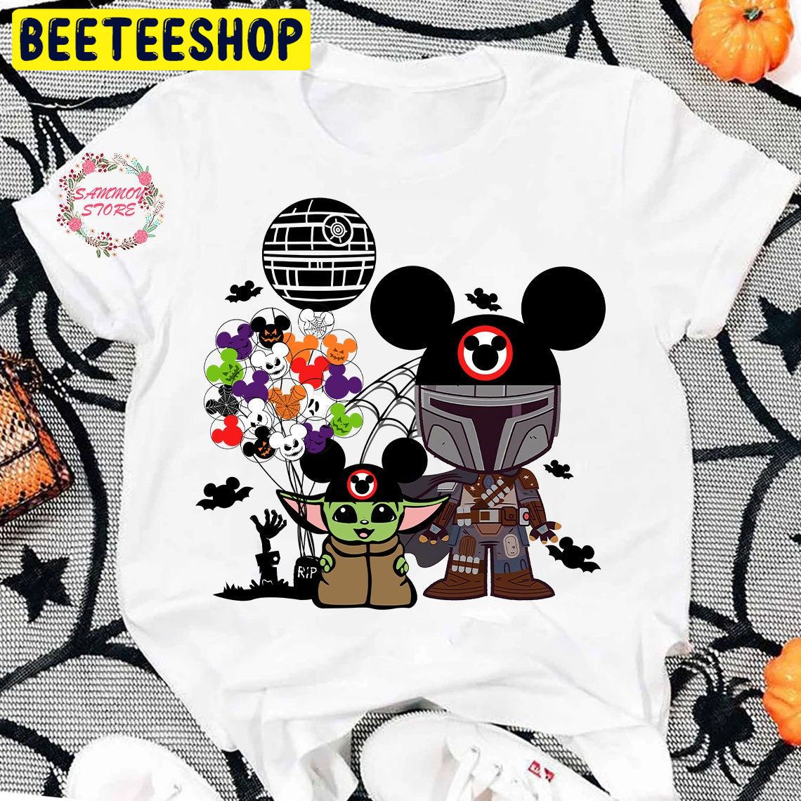 Disney Star Wars The Mandalorian Baby Yoda Halloween Unisex T-Shirt