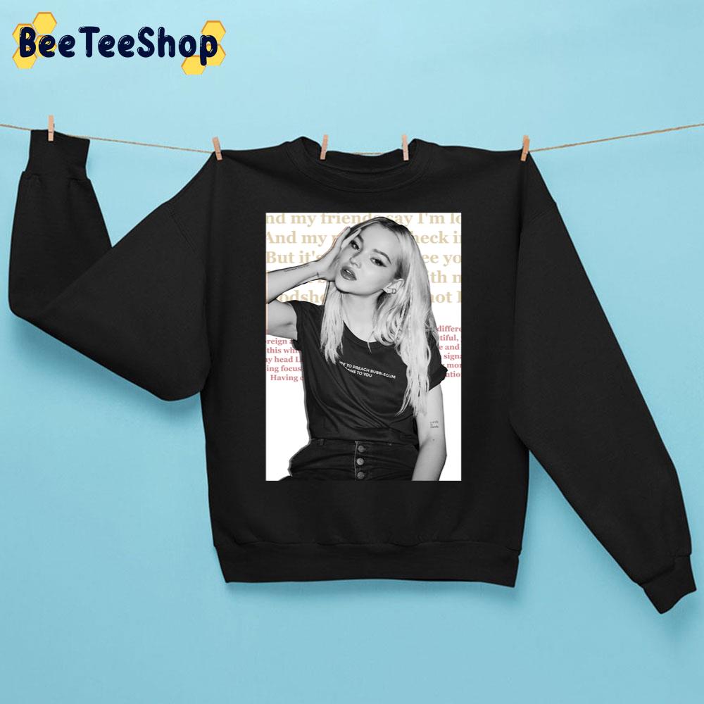 Dove Cameron Bloodshot Trending Unisex Sweatshirt