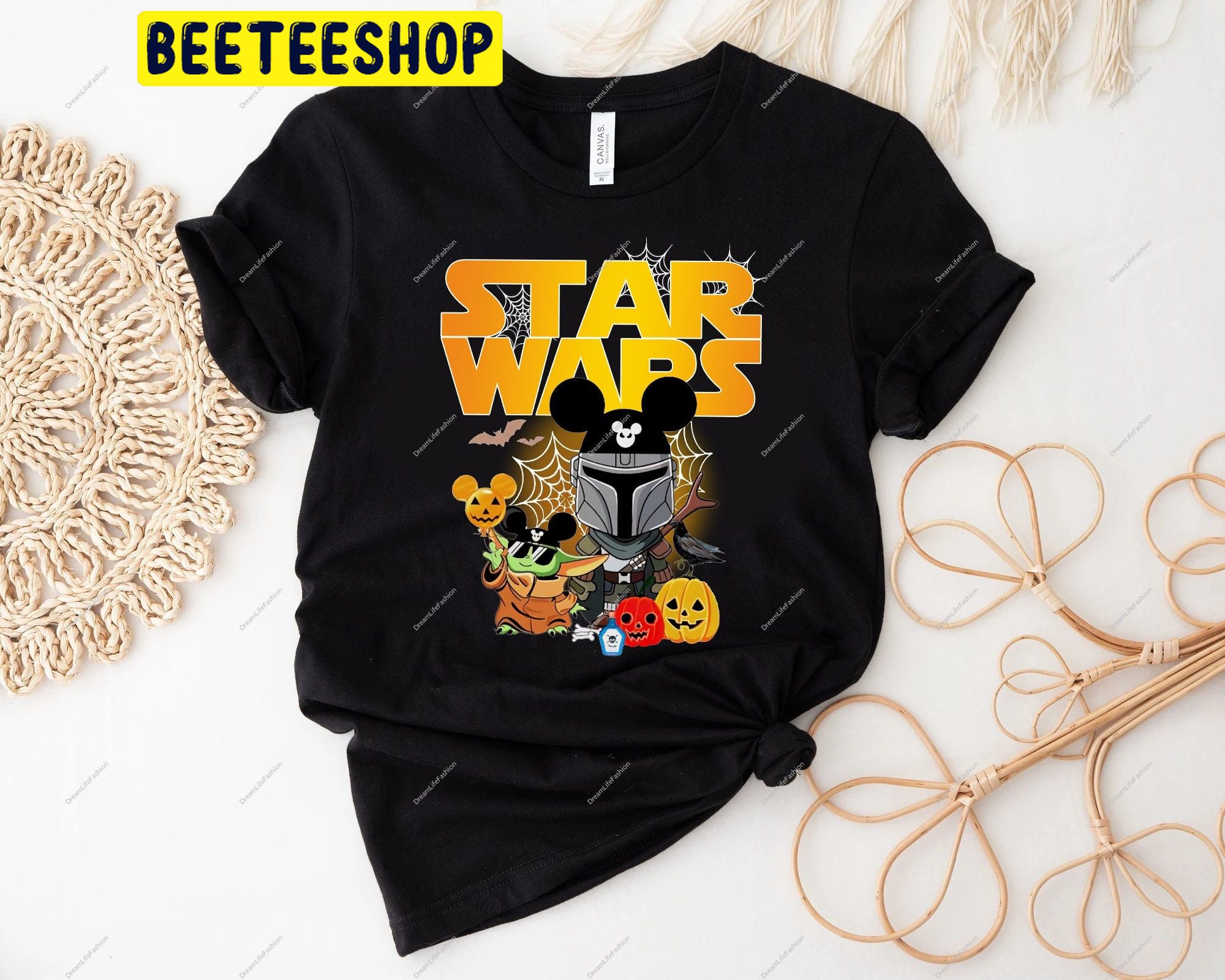 Star Wars Baby Yoda Mandalorian Disney Balloon Halloween Unisex T-Shirt