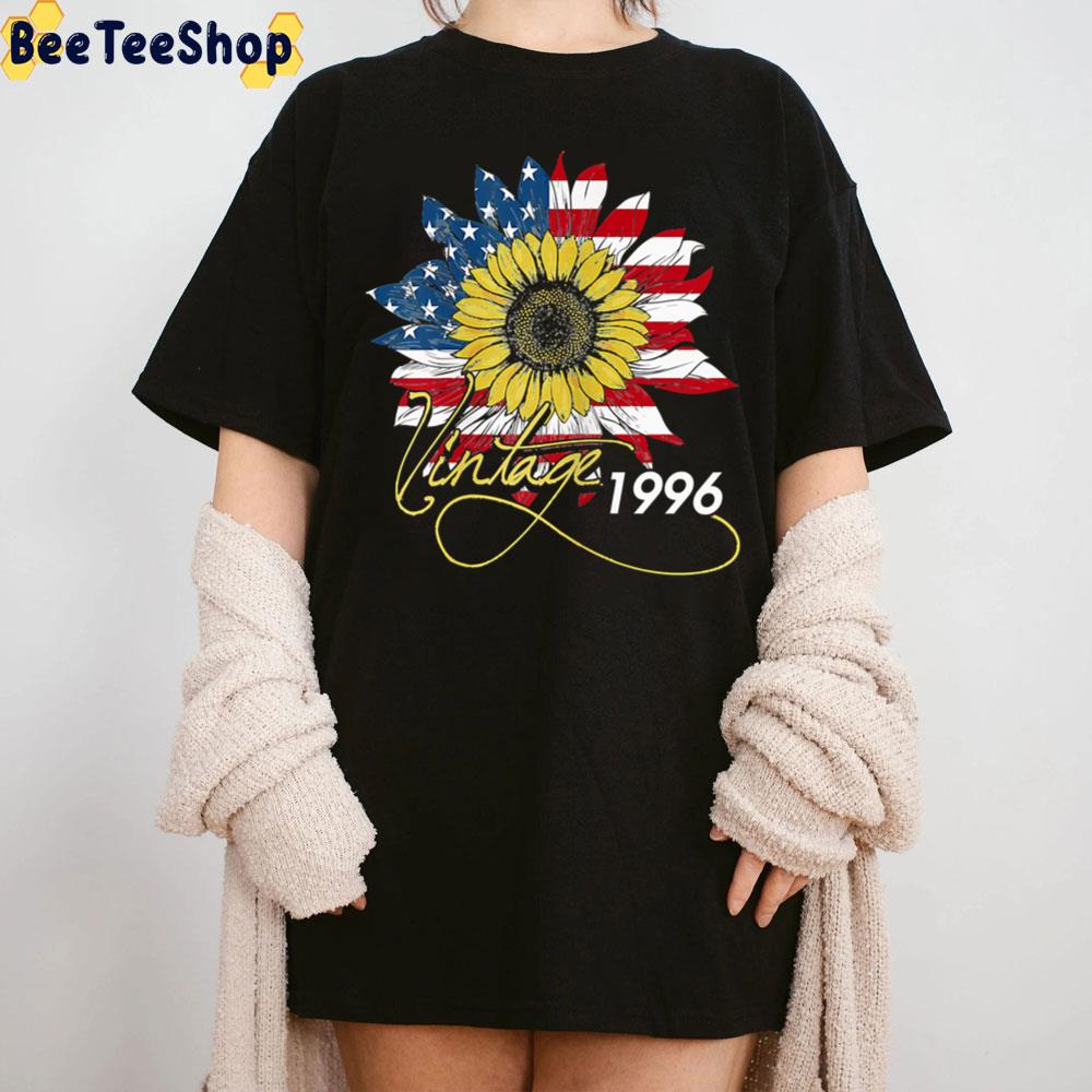 Vintage 1996 Sunflower 4th July Independence Day Patriotic Trending Unisex T-Shirt