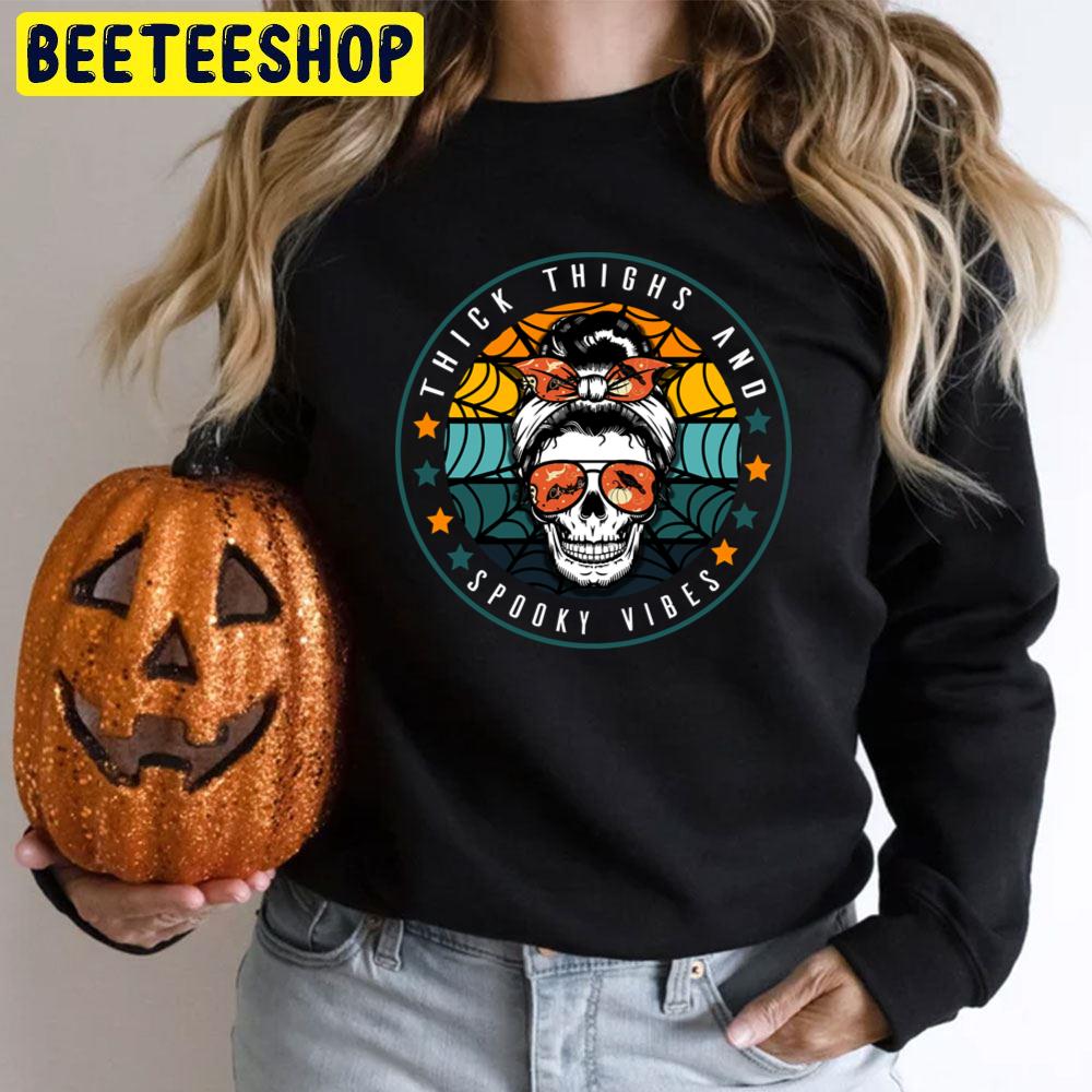 Vintage Thick Thighs And Spooky Vibes Skull Messy Halloween Trending Unisex T-Shirt