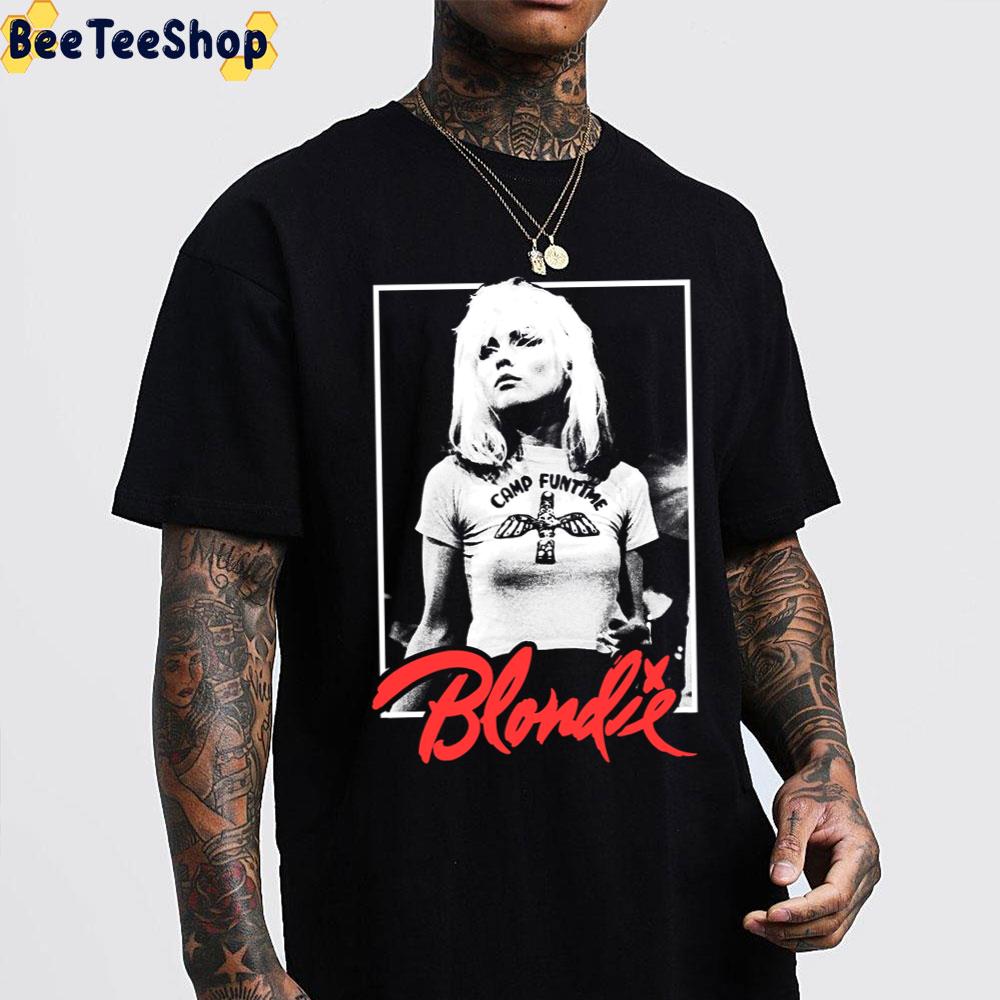 Whtie Red Vintage Art Blonde Trending Unisex T-Shirt