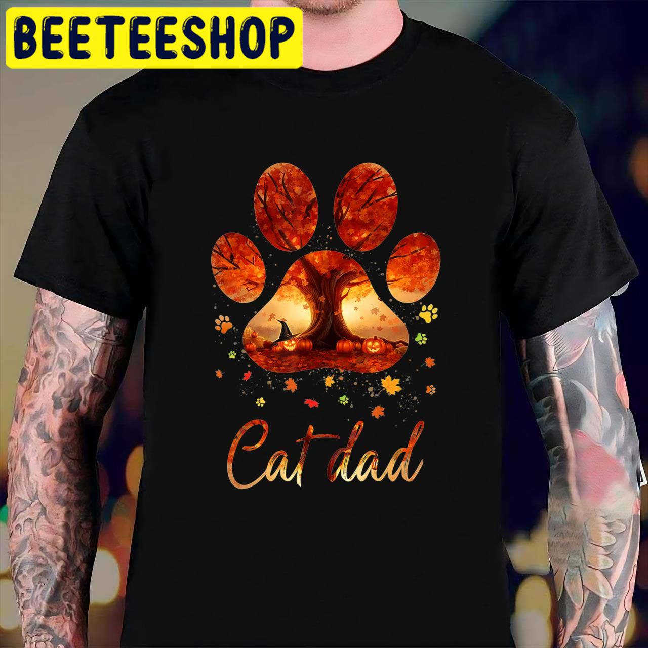 Cat Dad Cat Paw Autumn Themed Cat Lover Halloween Trending Unisex T-Shirt