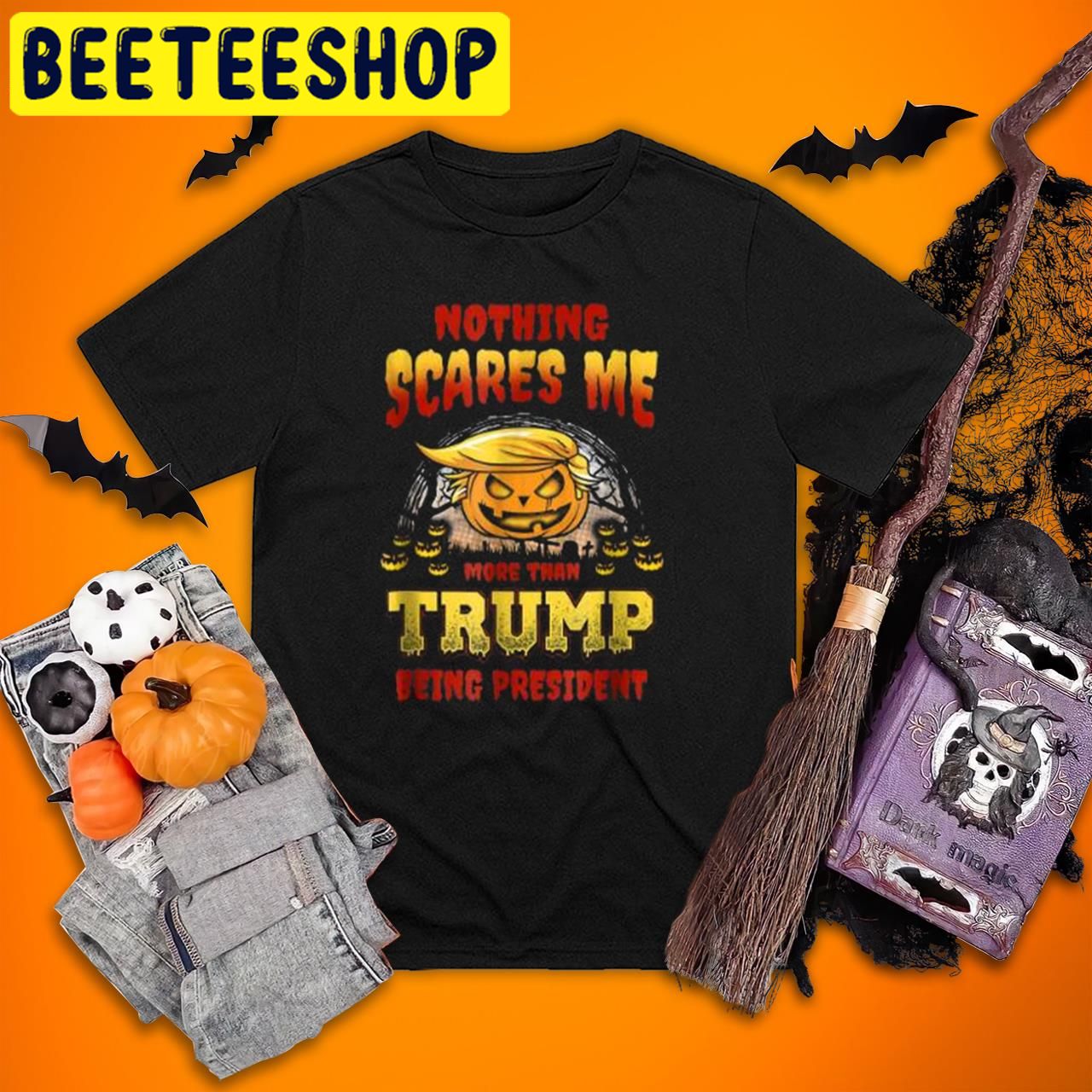 Funny Trumps Nothing Scares Me Halloween Trending Unisex T-Shirt