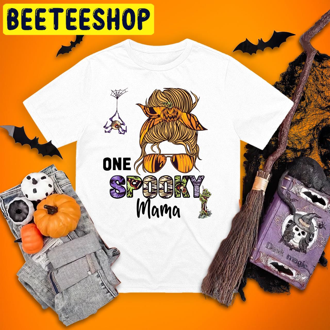 Groovy One Spooky Mama Witchy Mama Skull Witch Grandma Halloween Trending Unisex T-Shirt