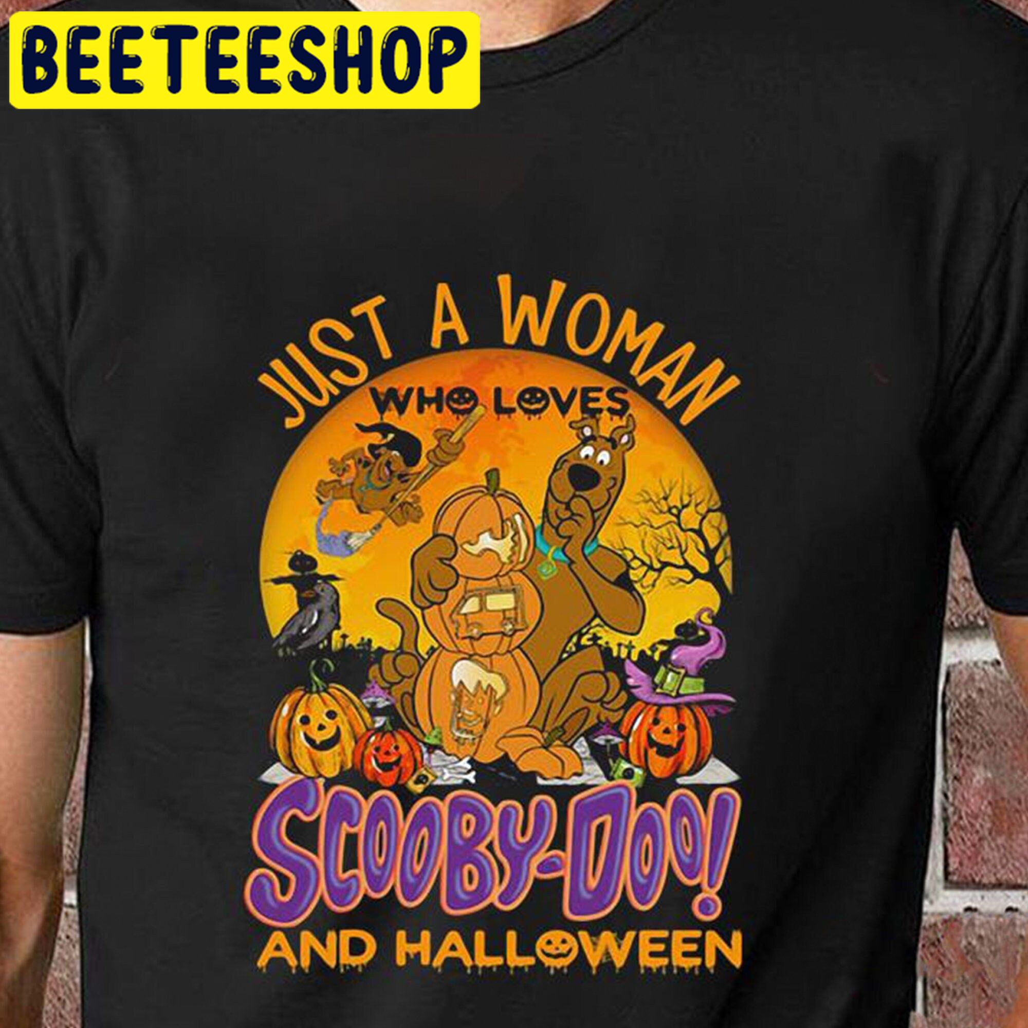 Just A Woman Who Loves Scooby Doo Halloween Trending Unisex Shirt