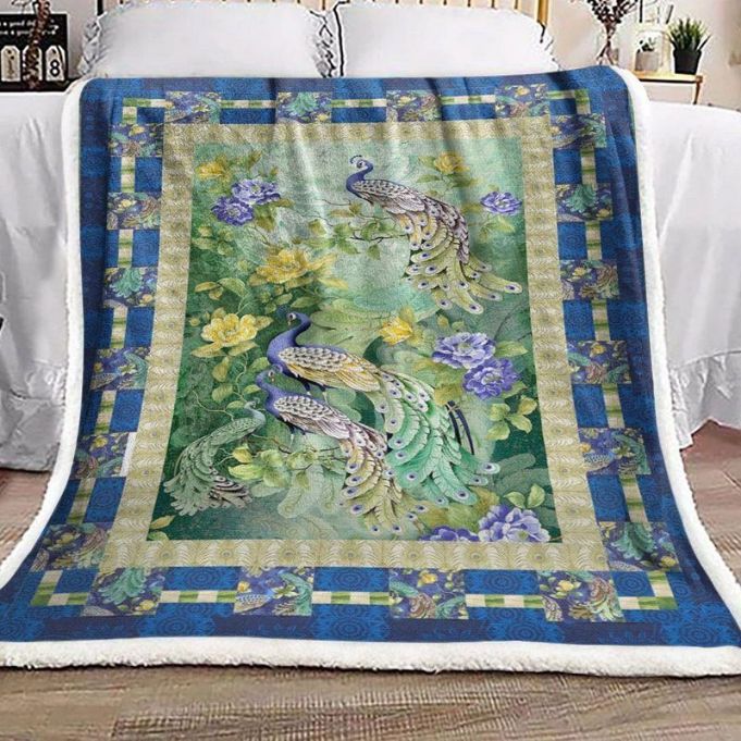 Peacock Comfy Sofa Throw Blanket