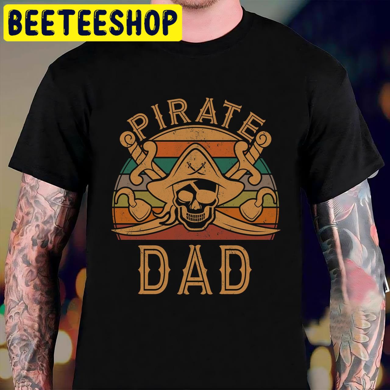 Pirate Dad Jolly Roger Flag Captain Single Dad Halloween Trending Unisex T-Shirt