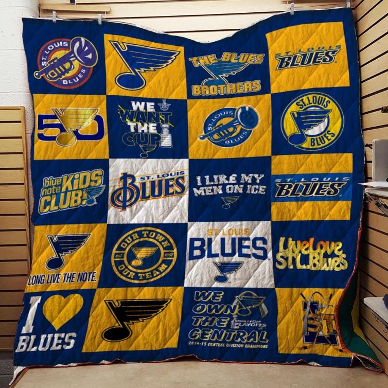 St Louis Blues Quilt Blanket