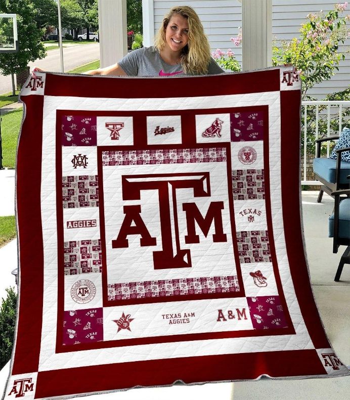 Texas A&M Aggies Ver1 Quilt Blanket