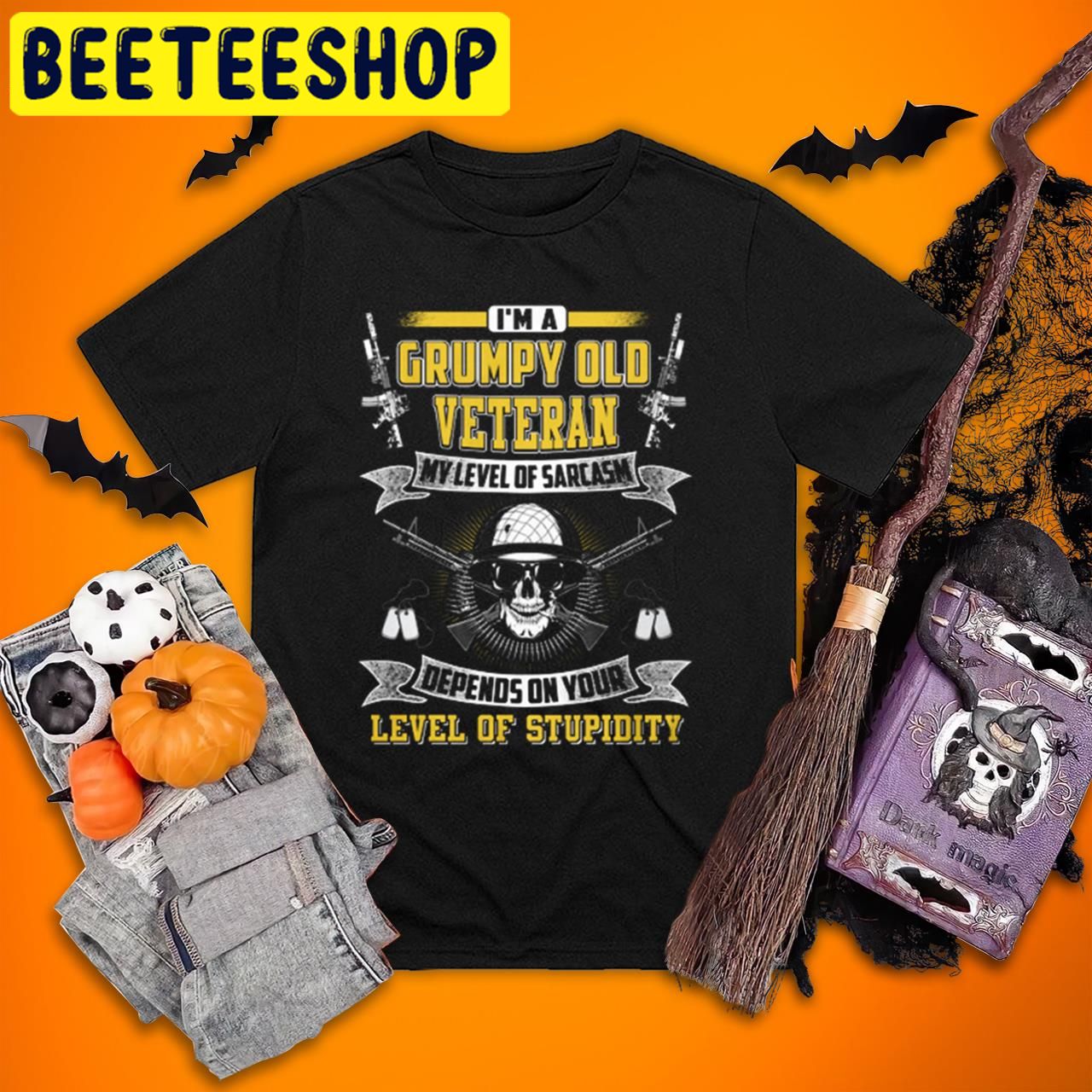 Veteran Grumpy Old Level Of Stupid Halloween Trending Unisex T-Shirt