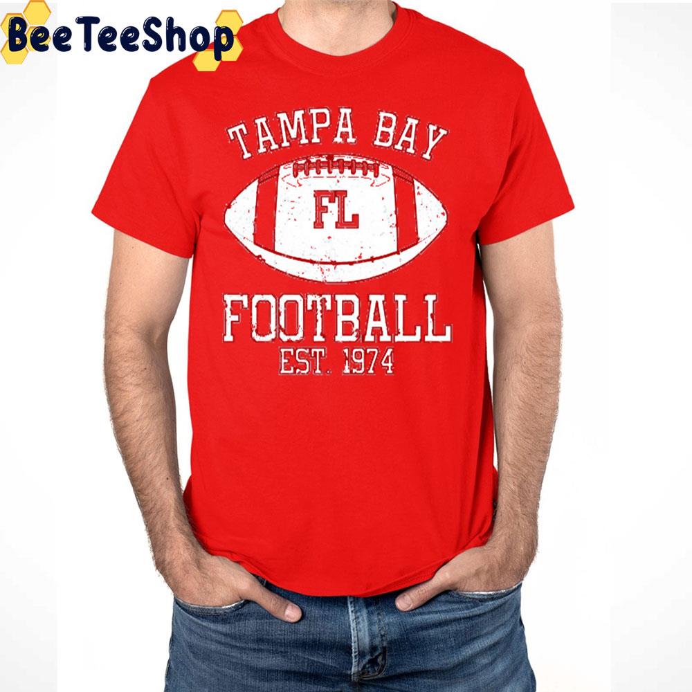 Vintage Tampa Bay Buccaneers Football Est 1974 Trending Unisex T-Shirt