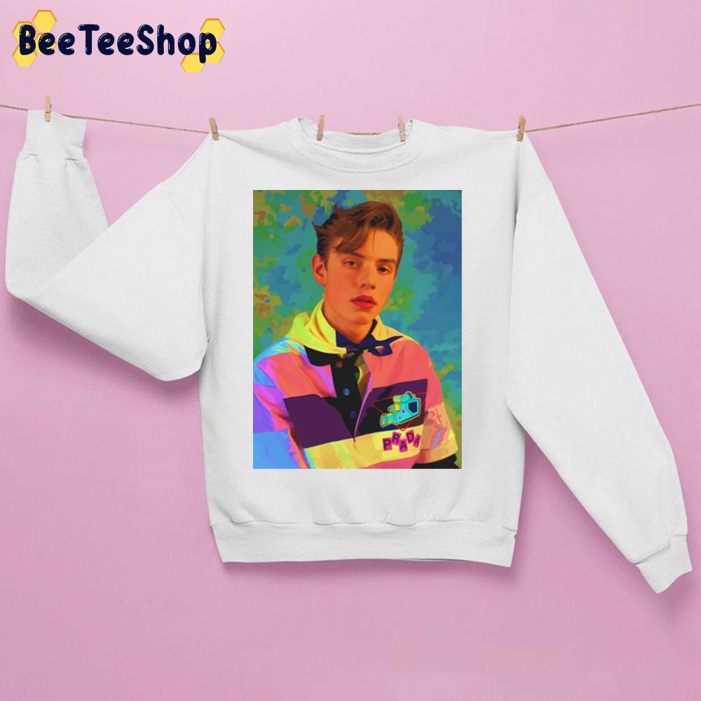 Aesthetic Louis Partridge Trending Unisex Sweatshirt - Beeteeshop