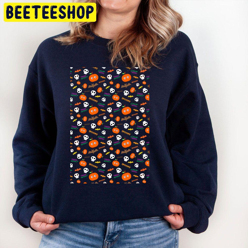 Bat Skull And Pumpkin Pattern Halloween Trending Unisex Sweatshirt Unisex T-Shirt