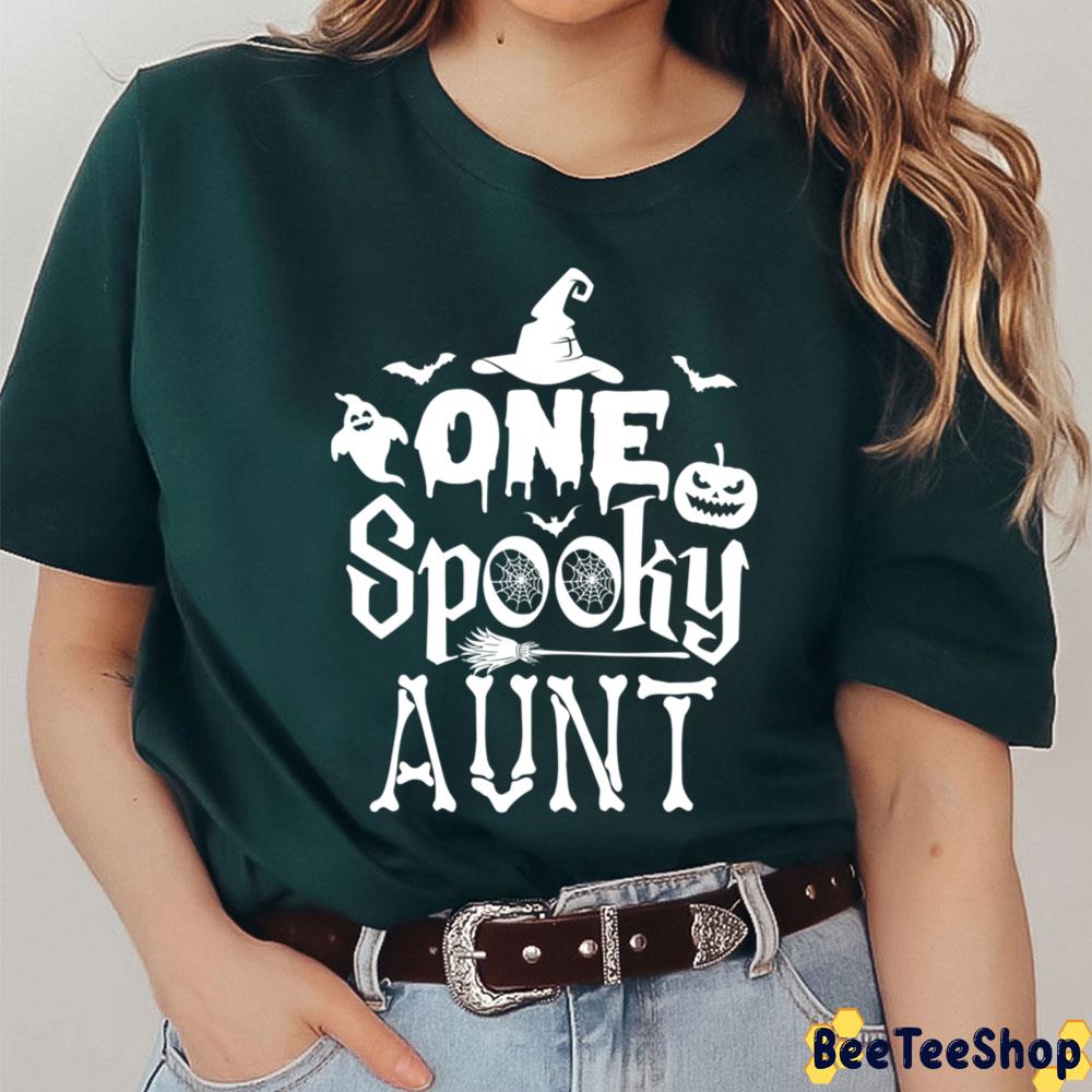 One Spooky Aunt Cute Halloween Trending Unisex T-Shirt