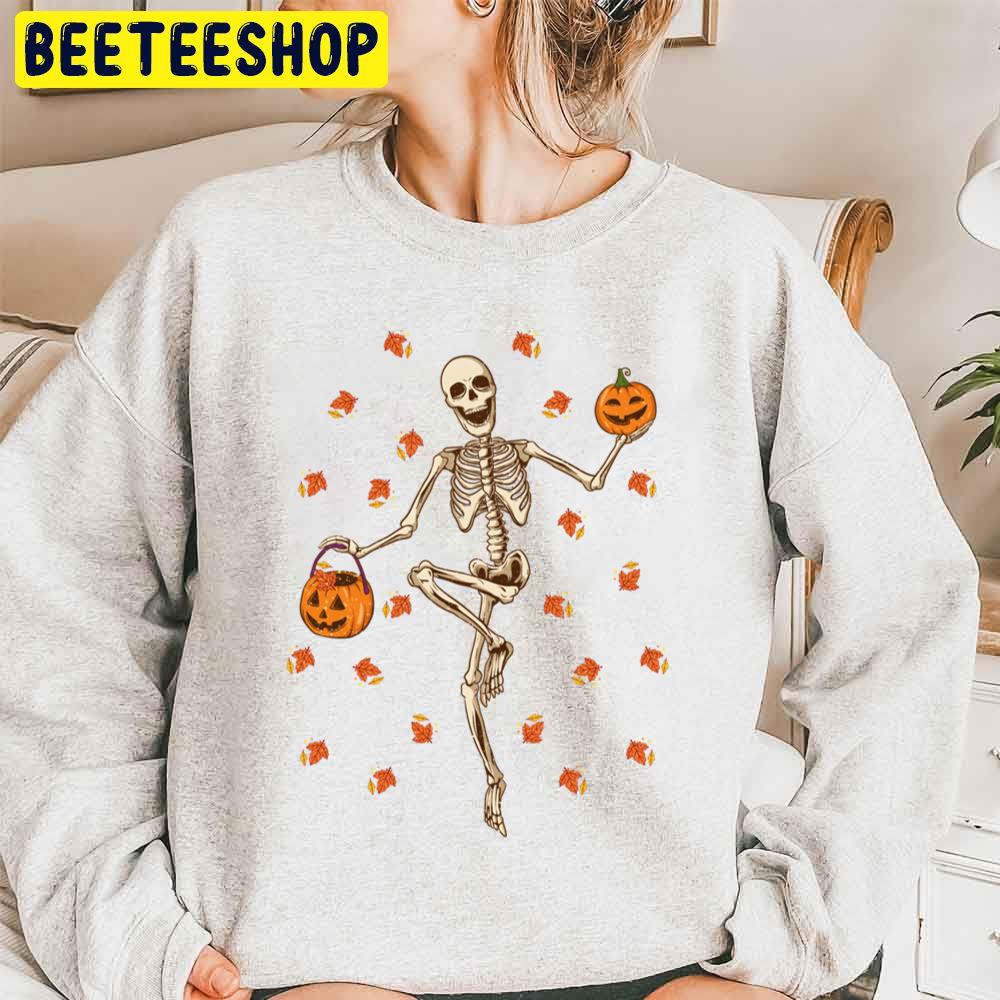 Skeleton Trick Treat Fall Leaves Autumn Halloween Pumpkin Unisex Sweatshirt