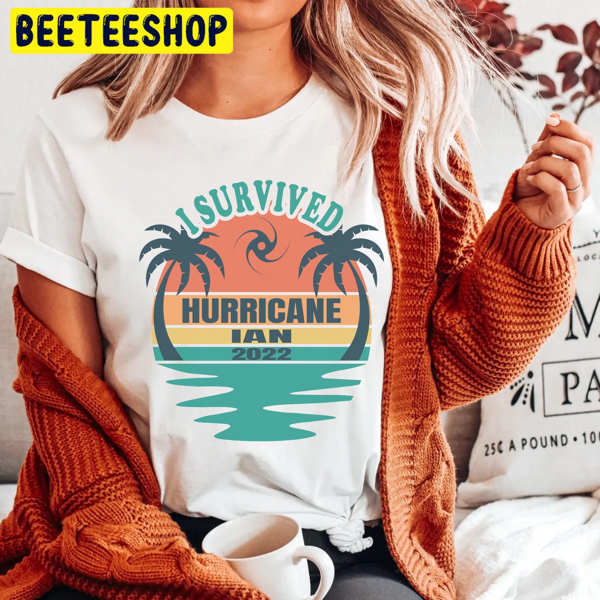 Vintage I Survived Hurricane Ian Florida Storm 2022 Trending Unisex T-Shirt