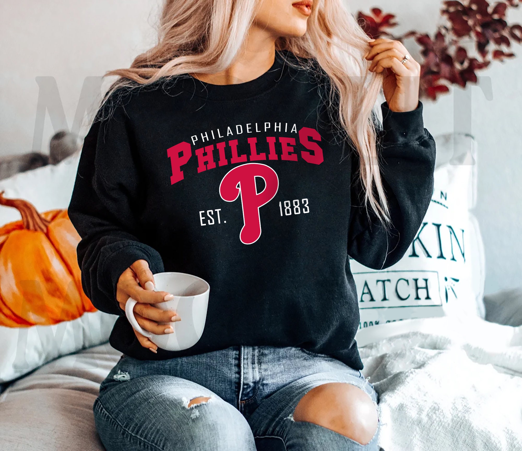 Philadelphia Phillies Est 1883 Vintage Sweatshirt - Teeholly