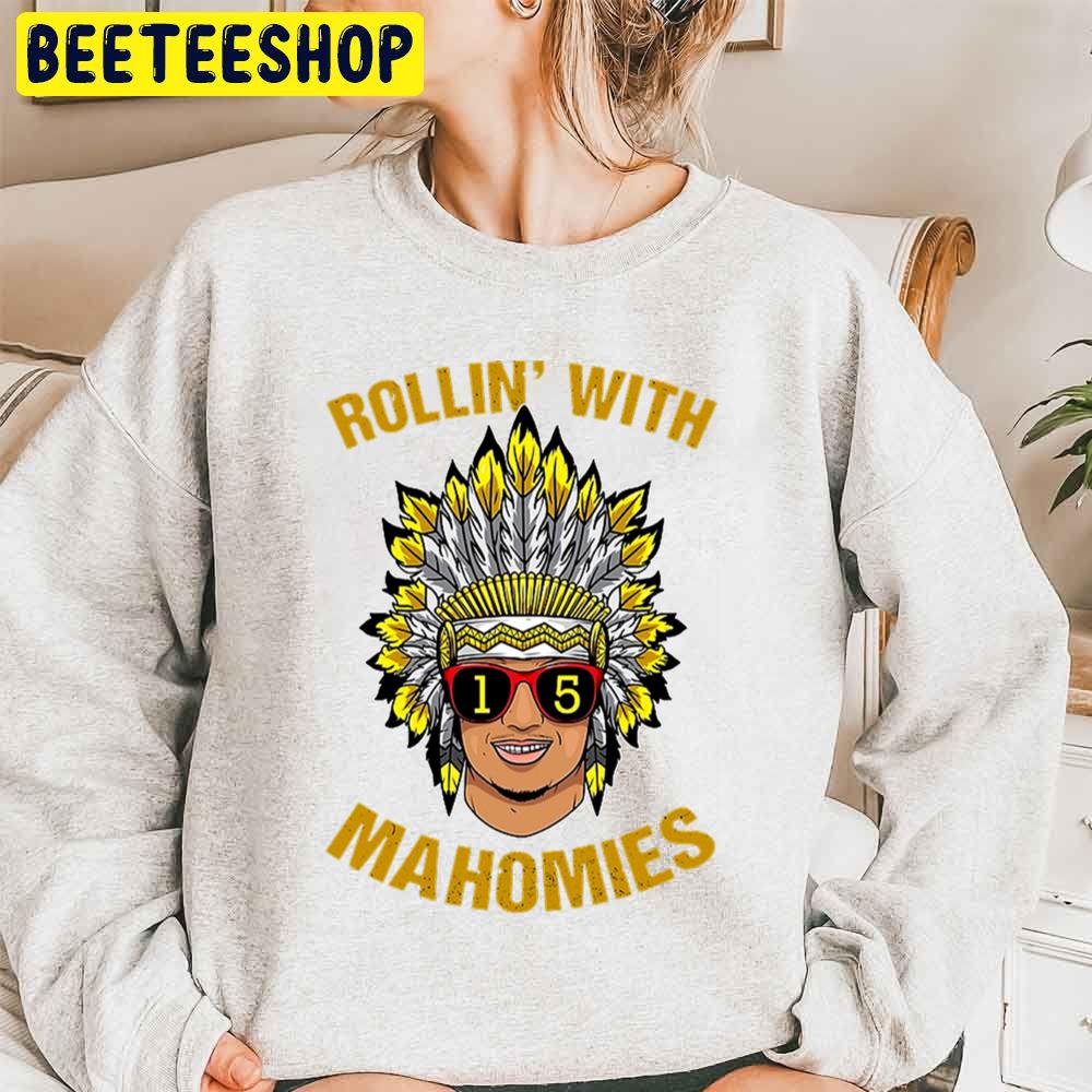 Rollin’ With Mahomes Trending Unisex Sweatshirt