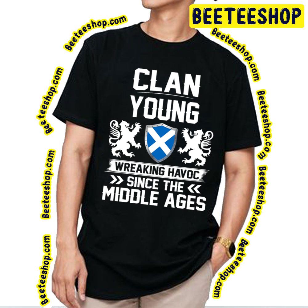 Clan Young Scottish Lion Family Clan Scotland Wreaking Havoc Trending Unisex T-Shirt