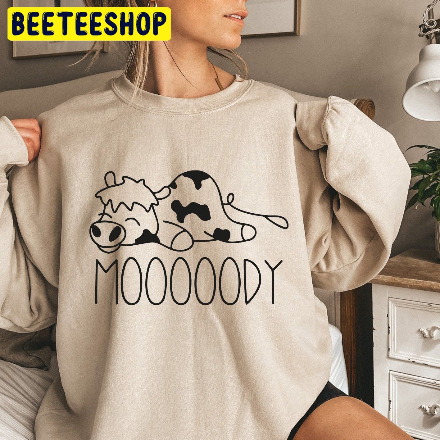 Cow Trendy Pintrest Crewneckjumper Trending Unisex Shirt