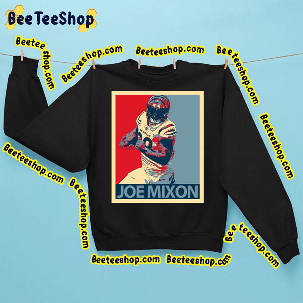 Retro Of Joe Mixon Vintage Cute Art Red Background Football Trending Unisex Sweatshirt