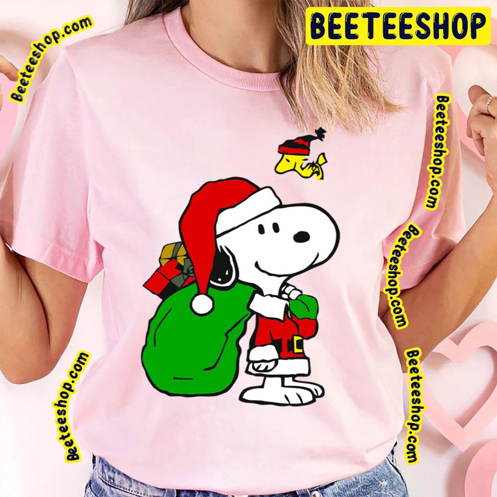 Snoopy Santa And Woodstock Christmas Trending Unisex T-Shirt