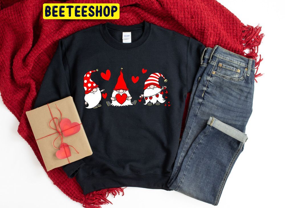 Valentine Gnomes Hearts Trending Unisex Shirt