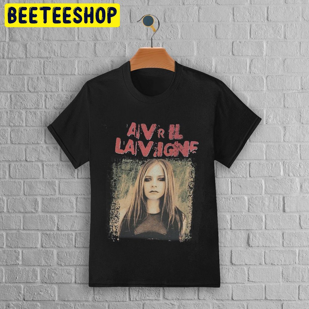 Avril Lavigne Bones 2004 Eyes Y2k Tour Trending Unisex Shirt