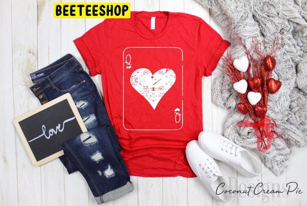 Queen Of Hearts Trending Unisex Shirt