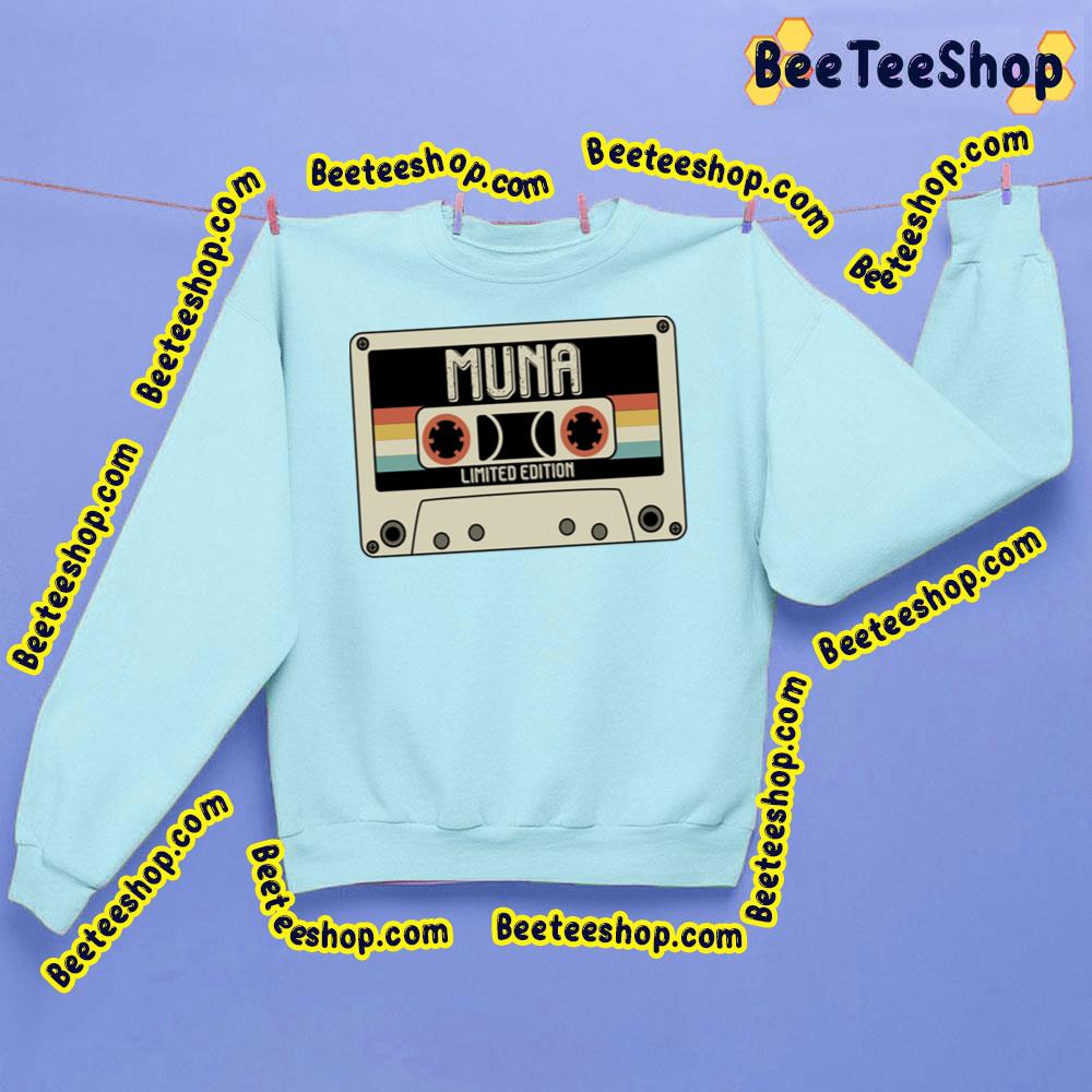 Vintage Style Limited Edition Muna Trending Unisex Sweatshirt