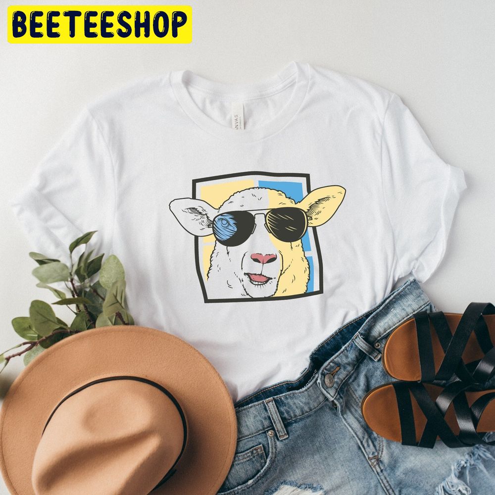 Sheep With Glasses Trending Unisex T-Shirt