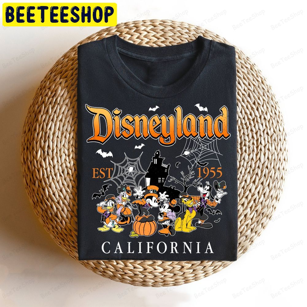 Disneyyland Est 1955 California Mickey And Friends Halloween Trending Unisex T-Shirt