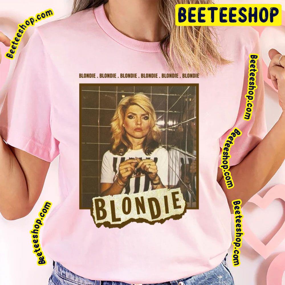 Retro Style Blondie Trending Unisex T-Shirt