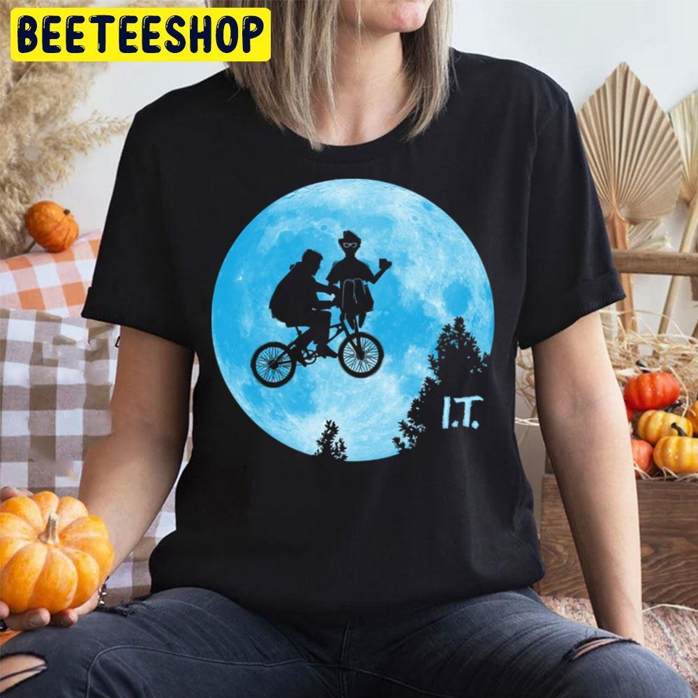 Blue Moon Et The Extra Terrestrial Happy Halloween Beeteeshop Trending Unisex T-Shirt