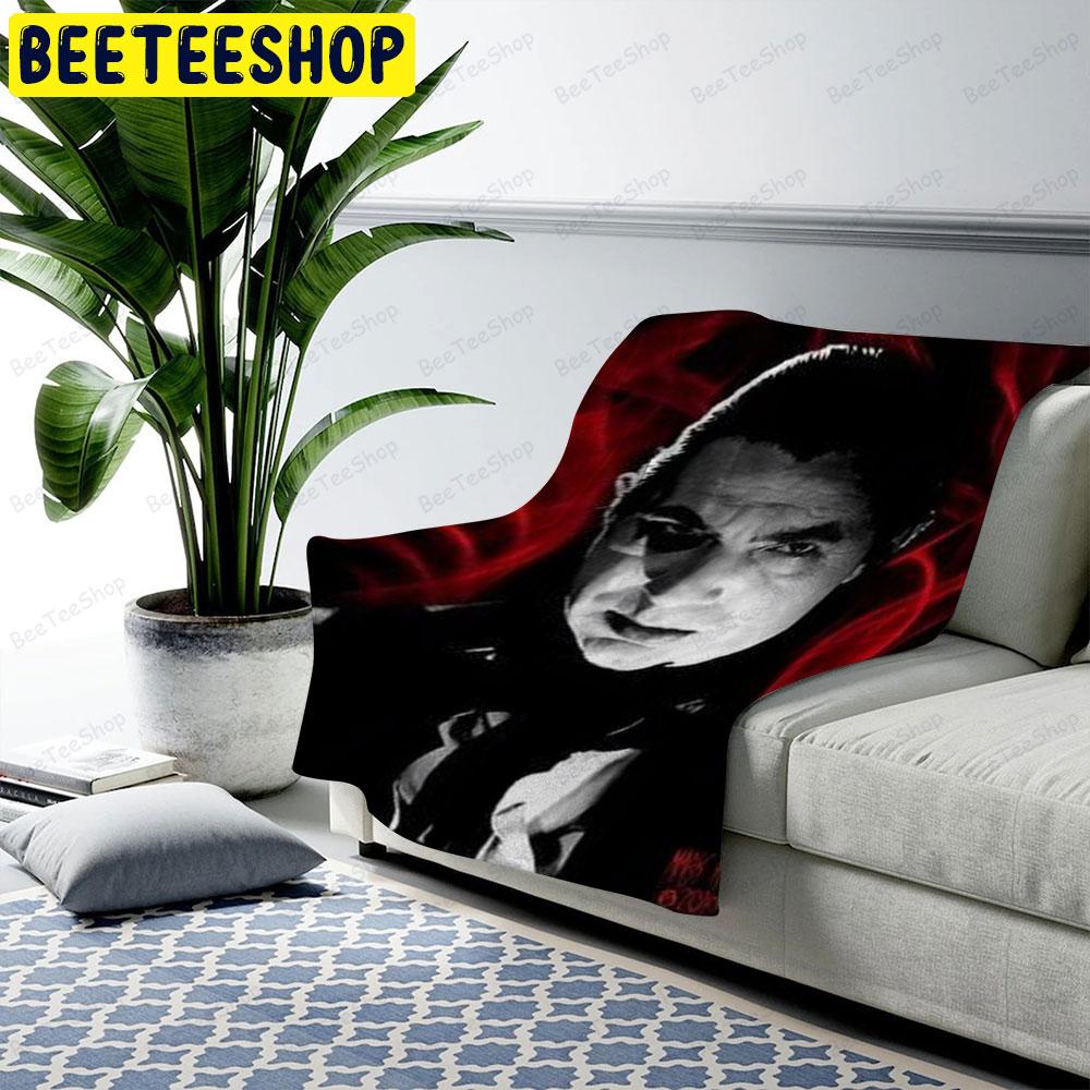 Red Smoke Lugosi Dracula Halloween Beeteeshop US Cozy Blanket