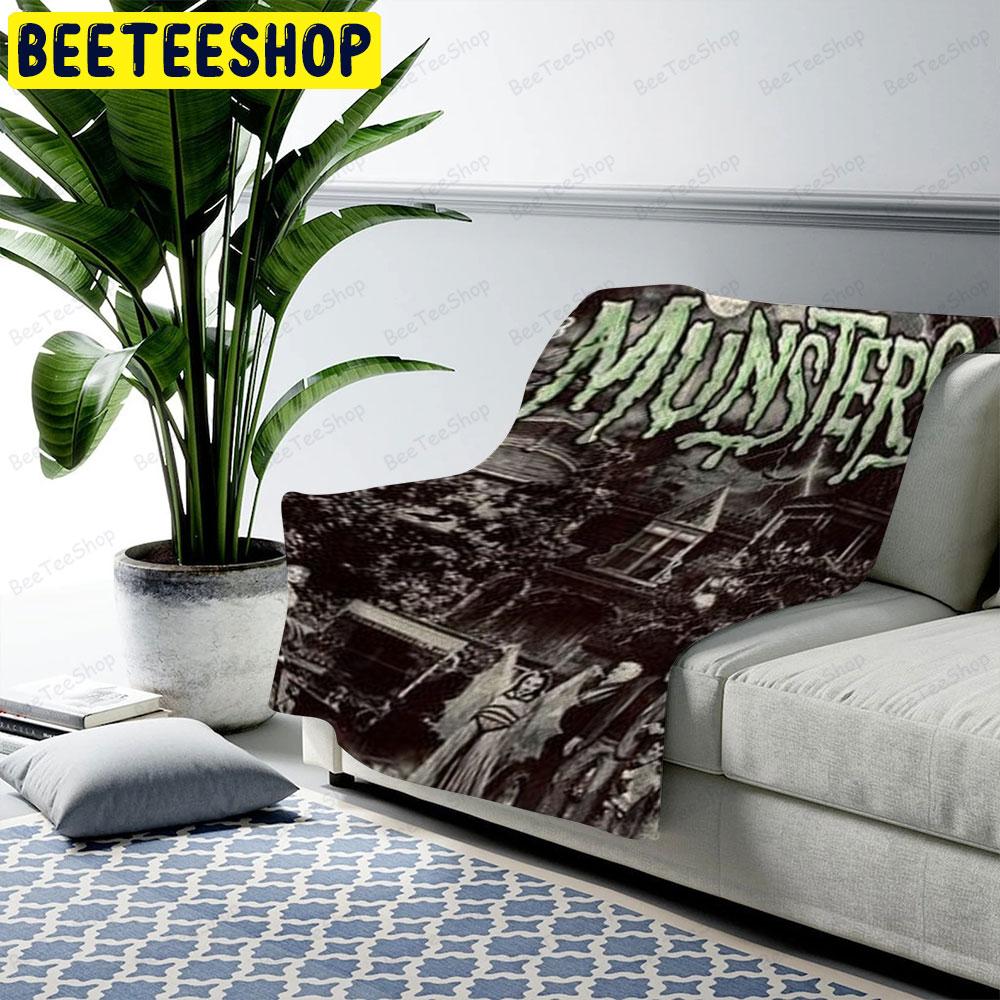 Black Halloween Movie The Munsters Beeteeshop US Cozy Blanket