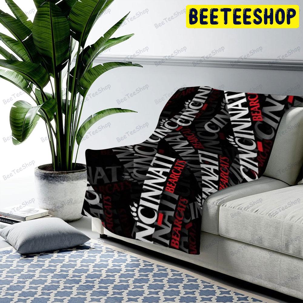 Cincinnati Bearcats 24 American Sports Teams Beeteeshop US Cozy Blanket