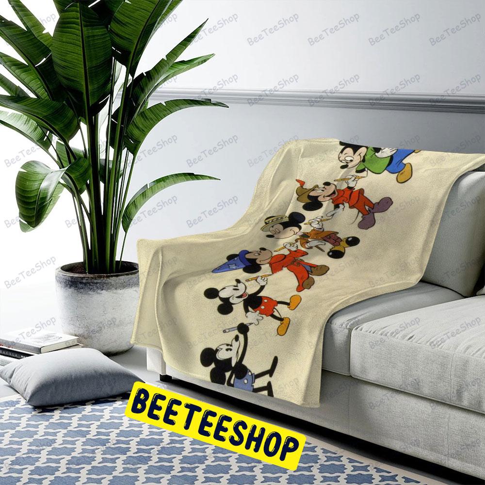 Color Mickey The Wonderful World Of Disney Halloween Beeteeshop US Cozy Blanket