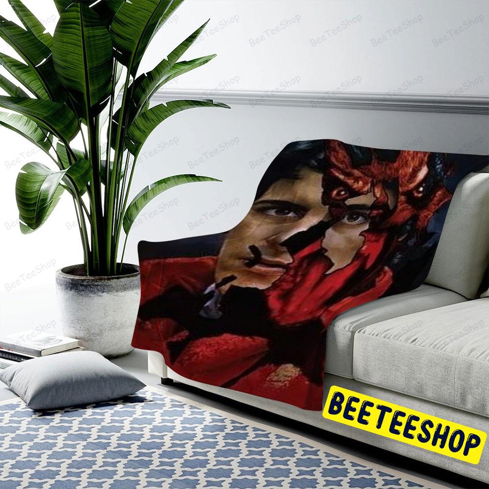 Cool An American Werewolf In London Halloween Beeteeshop US Cozy Blanket