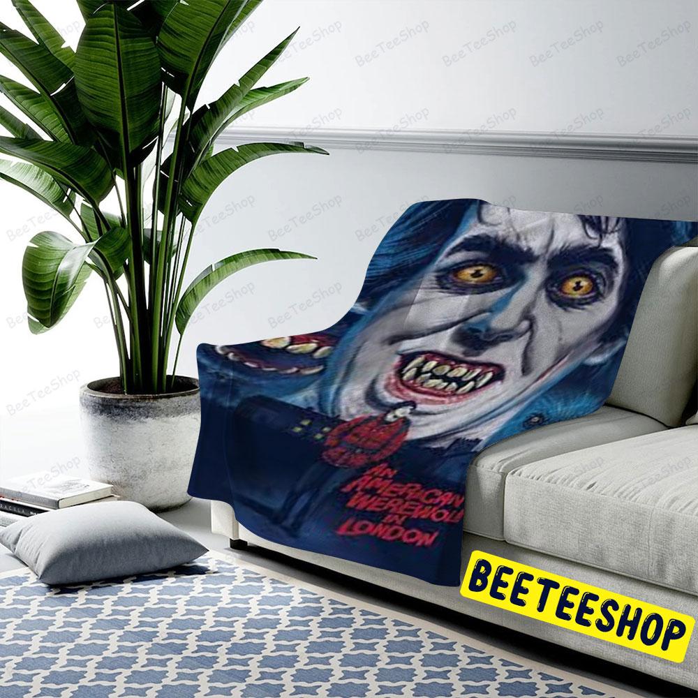 Horror Face An American Werewolf In London  Halloween Beeteeshop US Cozy Blanket