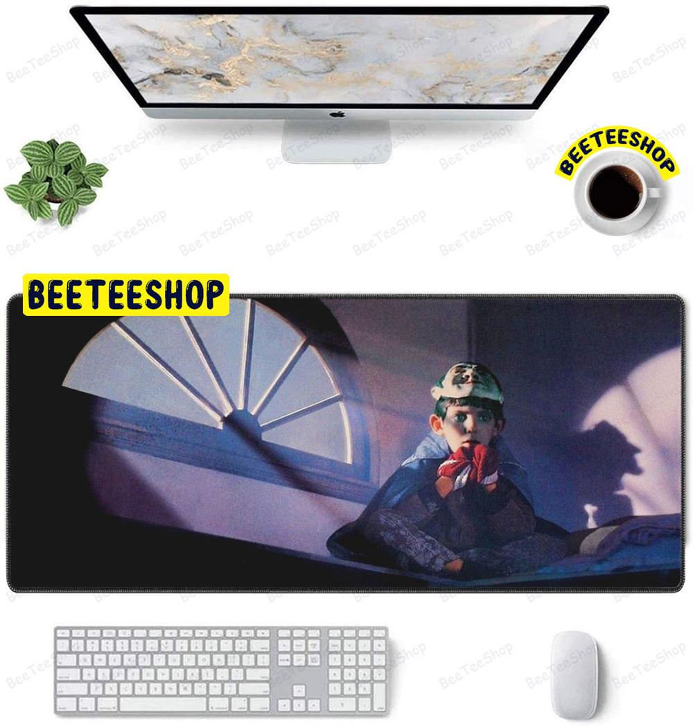 Horror Lady In White Movie Halloween Beeteeshop Mouse Pad