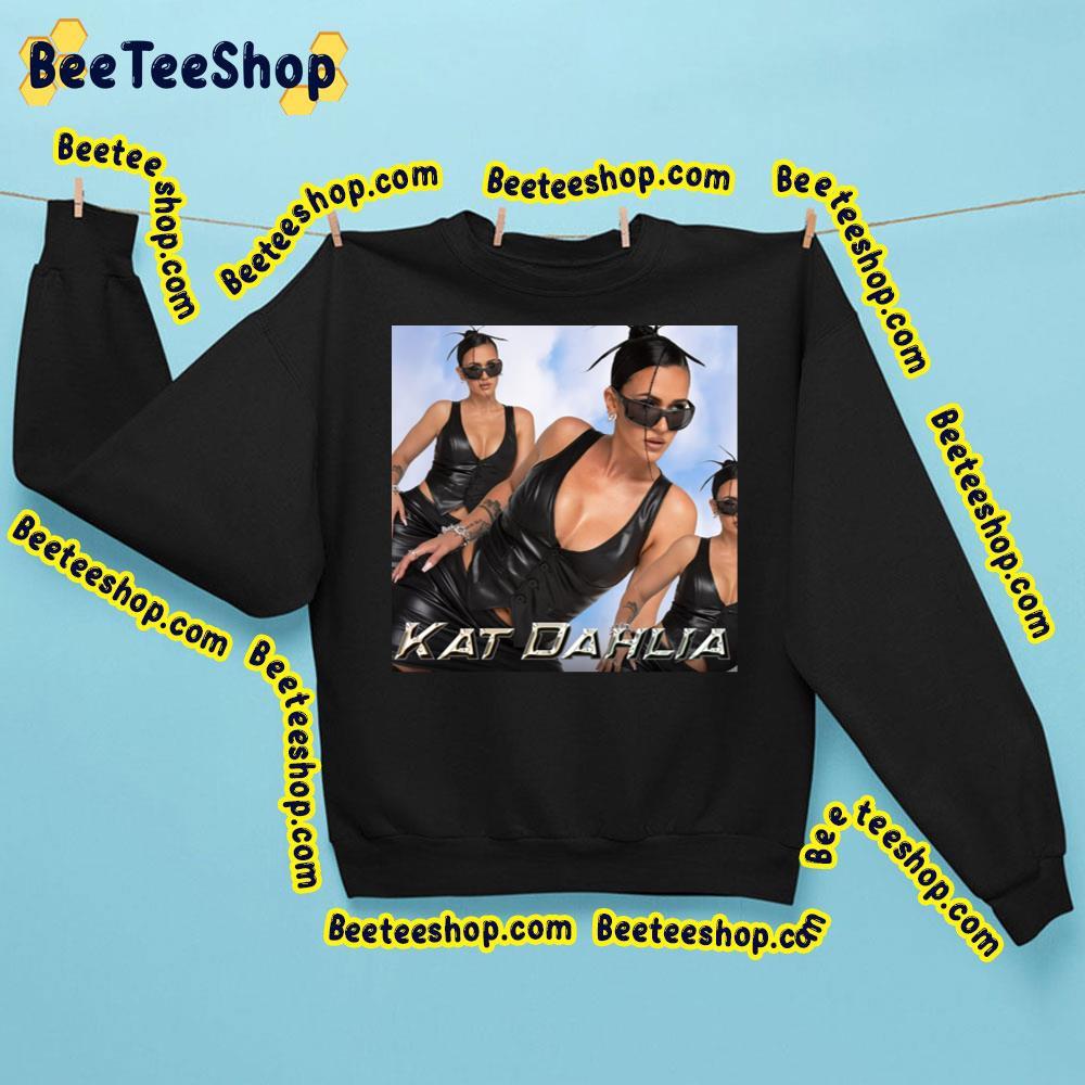 Kat Dahlia Beeteeshop Trending Unisex T-Shirt