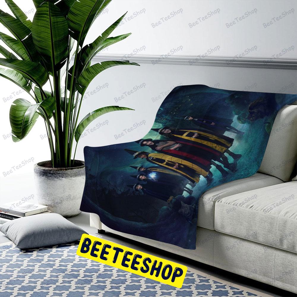 Magic The Midnight Hour Halloween Beeteeshop US Cozy Blanket