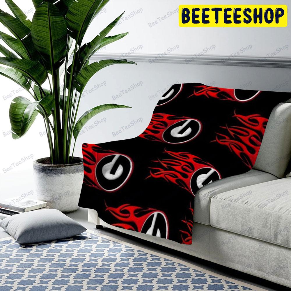 University Of Georgia On Fire Black American Sports Teams Beeteeshop US Cozy Blanket