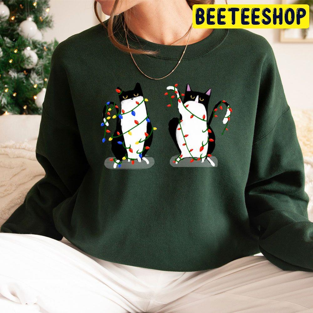 Cats Playing With The Christmas Lights Beeteeshop Trending Unisex Sweatshirt